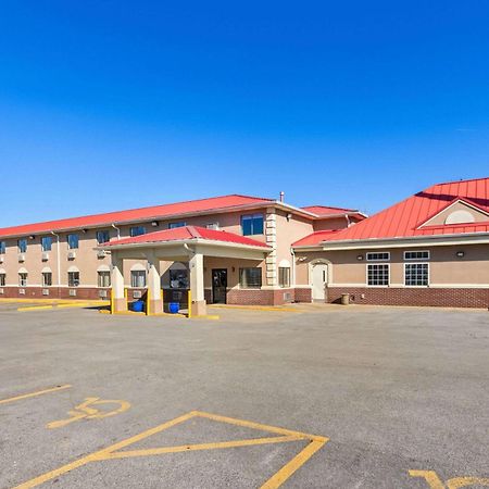 Super 8 By Wyndham Elizabethtown Ξενοδοχείο Εξωτερικό φωτογραφία