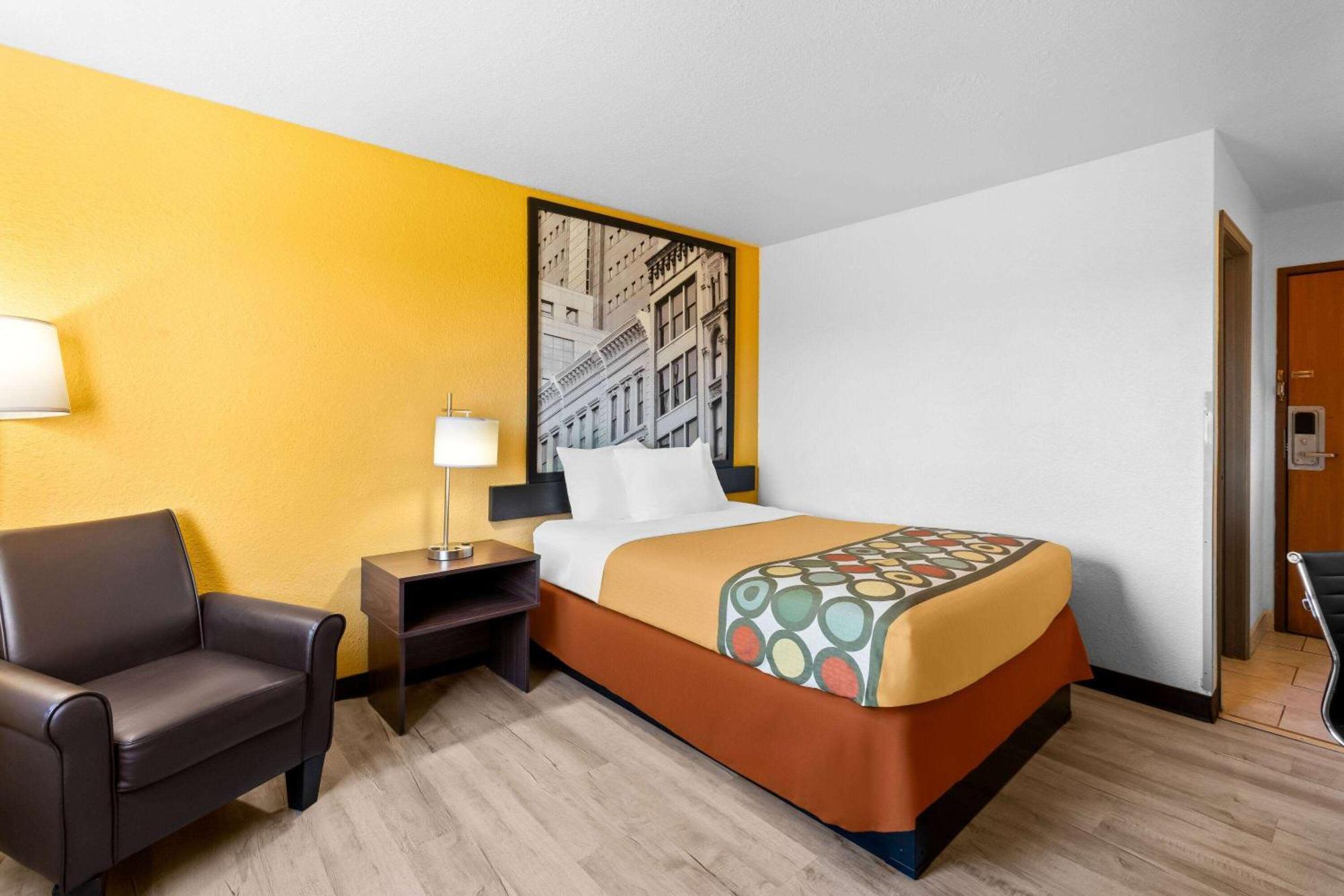 Super 8 By Wyndham Elizabethtown Ξενοδοχείο Εξωτερικό φωτογραφία
