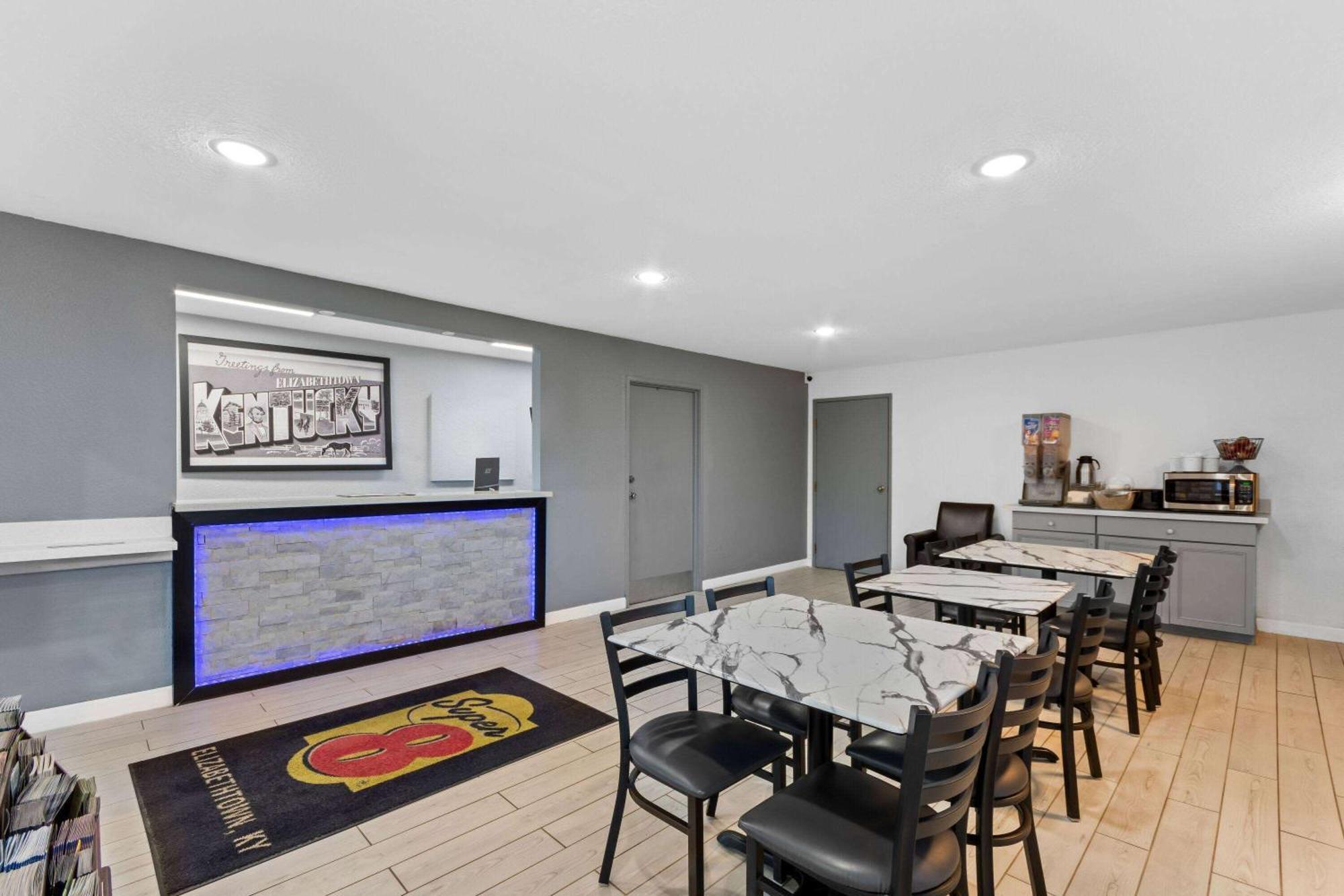 Super 8 By Wyndham Elizabethtown Ξενοδοχείο Εξωτερικό φωτογραφία