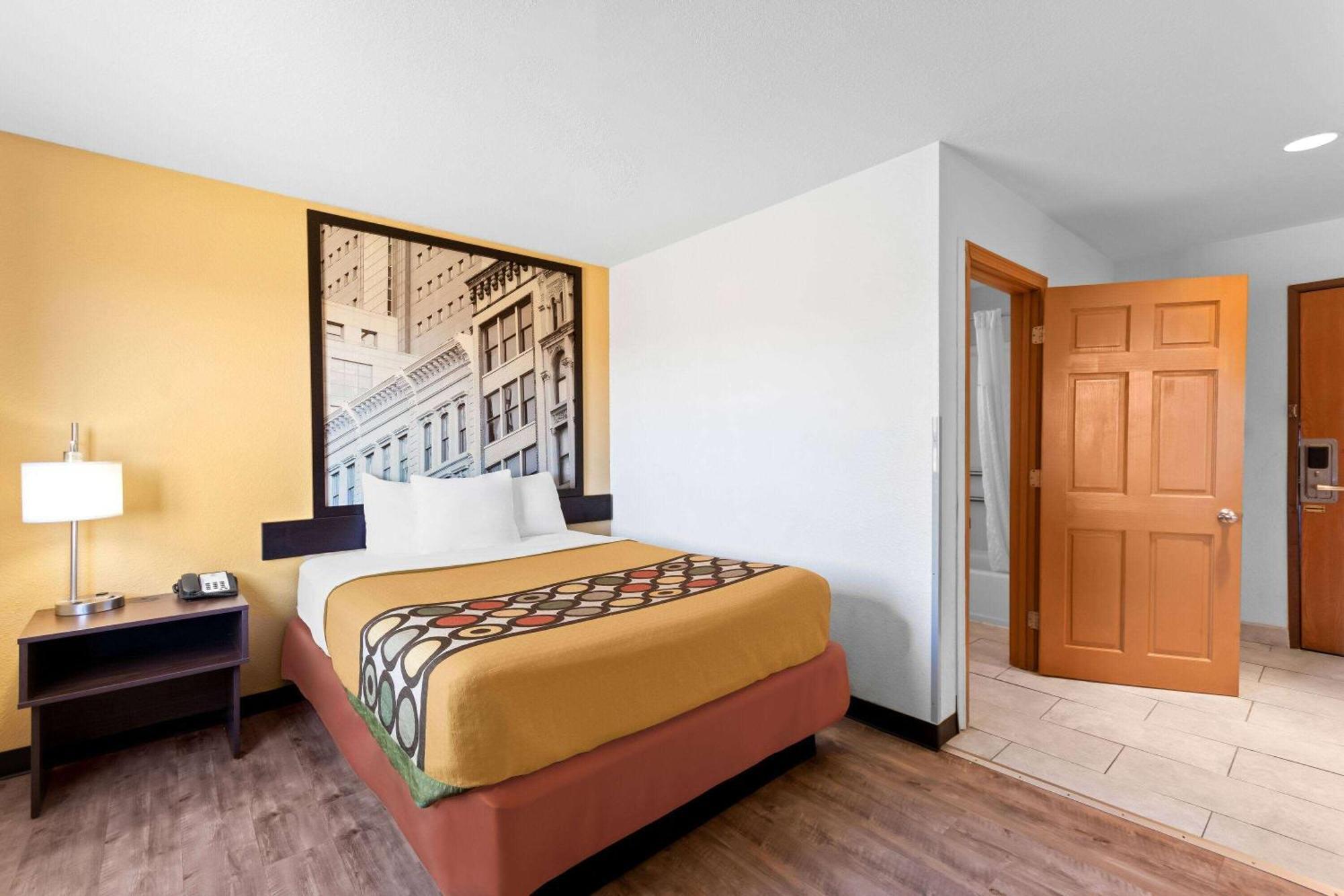 Super 8 By Wyndham Elizabethtown Ξενοδοχείο Εξωτερικό φωτογραφία